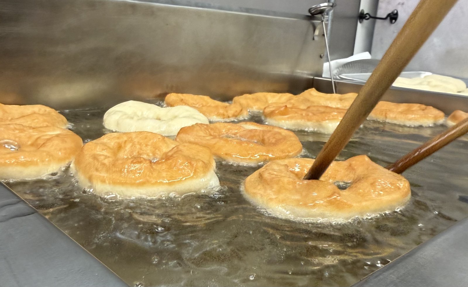 Donut, handmaid, fryer,